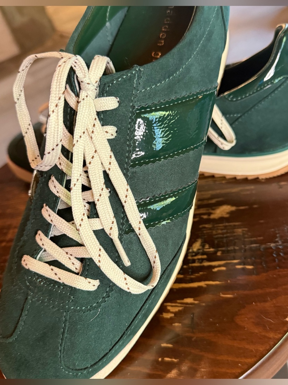 Madden Girl Forest Green Low Top Women’s Suede Lace Up Sneakers 9.5 M